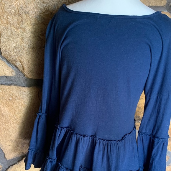 EUC Hannah Blue Knit Top with Ruffle - Size Medium - Picture 2 of 16